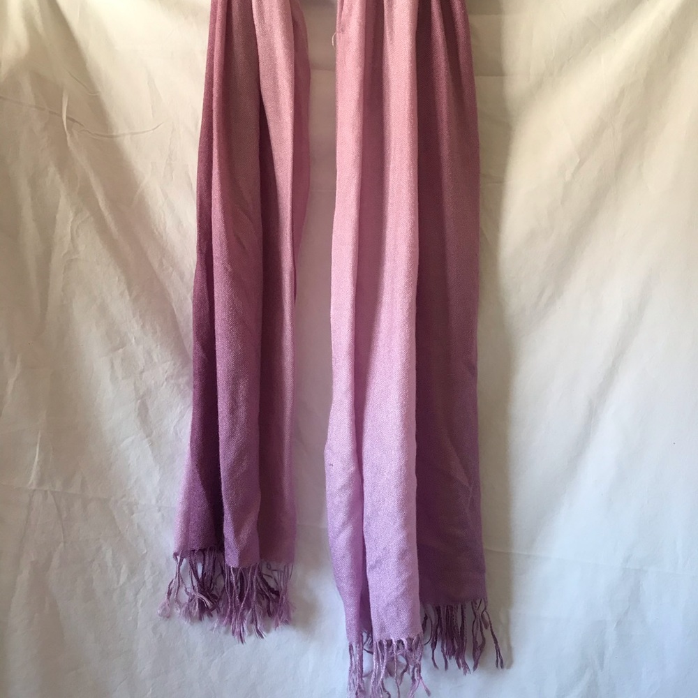 Scarf - Picture 4 of 4